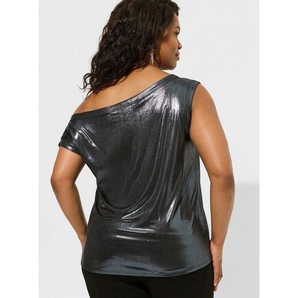 Torrid Silver Liquid Shine Off Shoulder Top Size 4 (4X/26) NEW Party Evening - Picture 2 of 9